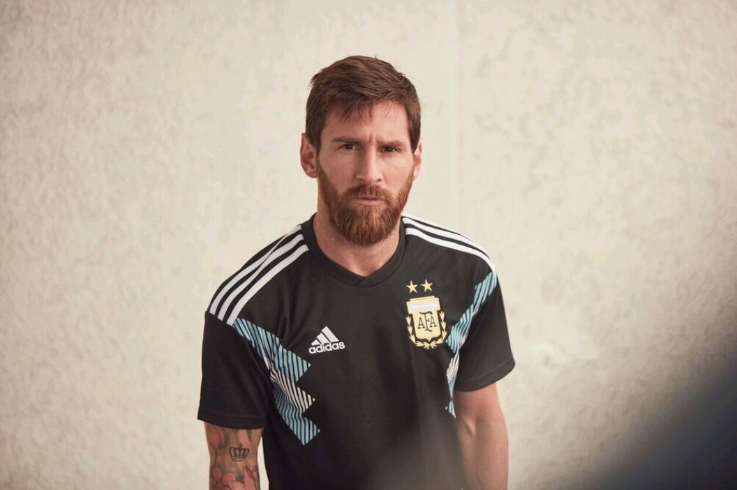 🇦🇷 Selección on Twitter: nueva alternativa de @ Argentina 🇦🇷 presentada por el capitán Lionel #Messi. #HereToCreate @adidasAR https://t.co/YNruyB5Wzd" Twitter