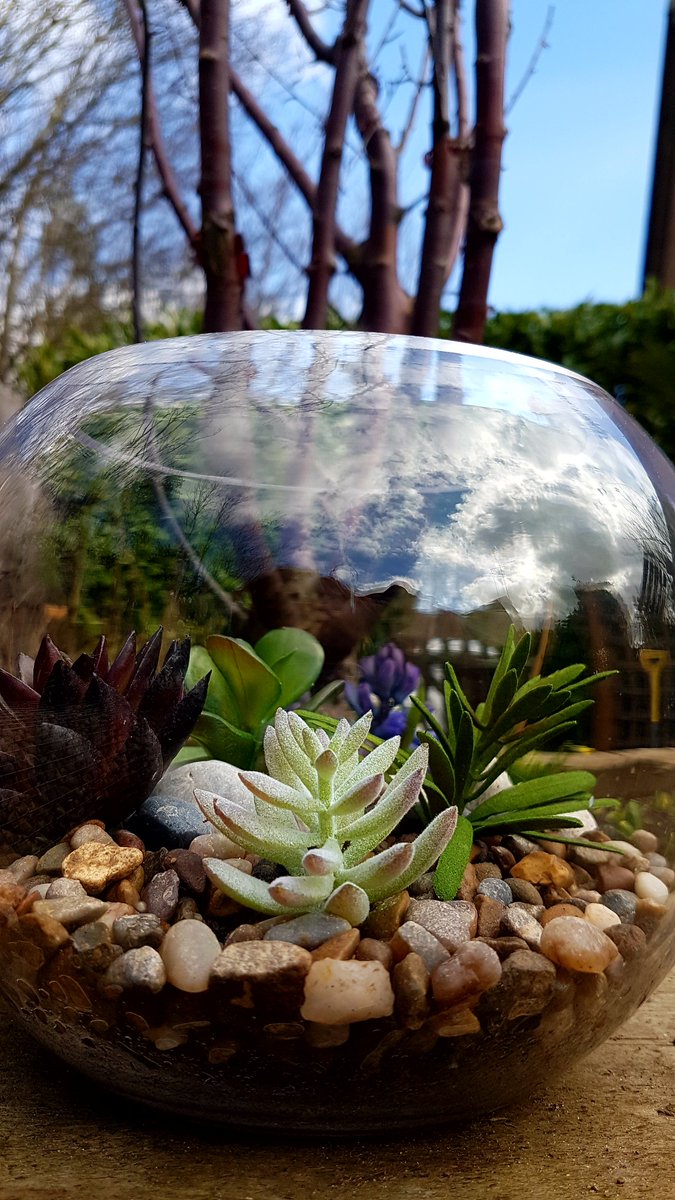 SmallByDesign tweet media