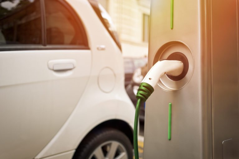EuroProjectC's tweet photo. ATEC-ITS @_ITSFr  organise, en partenariat avec SETEC-ITS, une journée technique sur la Mobilité Electrique le 5 avril 2018 à Paris : https://t.co/4wZ0W94beQ https://t.co/M6sg4qnUUq