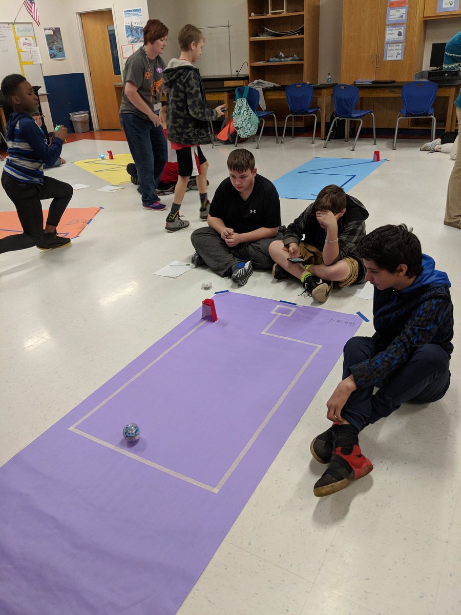 DrToddMartin's tweet photo. Students in Ms. Brown's class at SMS incorporate all elements of STEM into their learning. I enjoyed my visit to her class today as students used angles, velocity and measurement to guide their Sphero robots. https://t.co/O3tZSvvb1t
