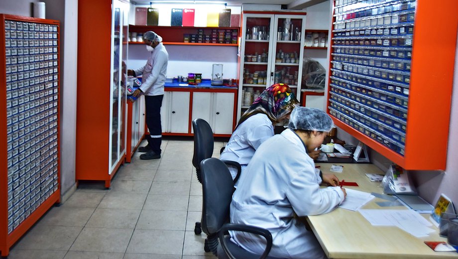 kckimya3's tweet photo. #KCKİMYA #TÜRKİYENİNTOZBOYASI #elektrostatiktozboya #RALkatalog #epoksitozboya #polyestertozboya #epoksipolyestertozboya #poliüretantozboya #arge https://t.co/vjG8KHLs01