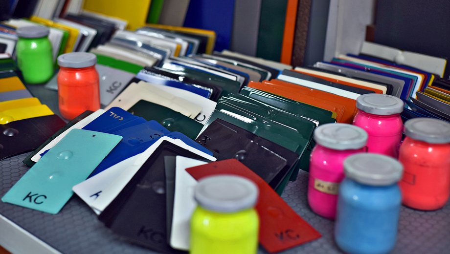 kckimya3's tweet photo. #sektöreIşıkTutanKalite #KCKİMYA #TÜRKİYENİNTOZBOYASI #elektrostatiktozboya #RALkatalog #epoksitozboya #polyestertozboya #epoksipolyestertozboya #poliüretantozboya #tozboyaDenilinceAklaKCKİMYAgelir https://t.co/GiQ22Wl20R