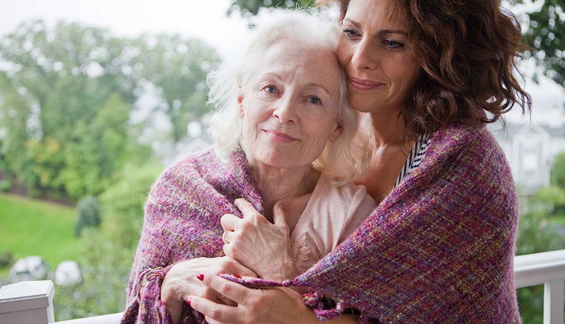 Knowing when to give in or take over with aging parents: how to balance the right amount of sensitivity and, when needed, firmness.

bit.ly/2FMl62v