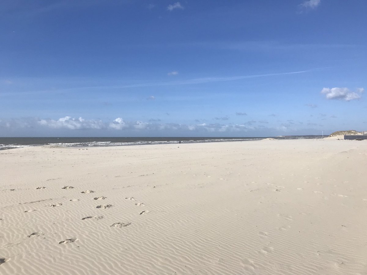 BeckMFL's tweet image. Le Touquet beach #France2018
