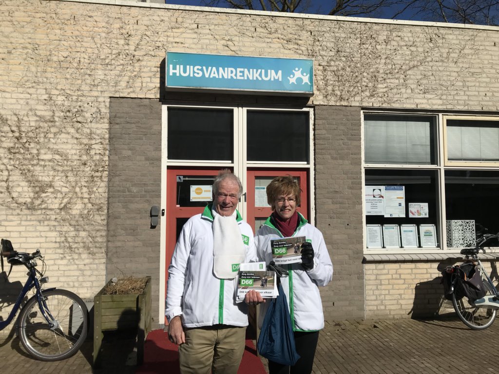 #D66ontour  Vandaag in gesprek met zorgmedewerkers, ondernemers en inwoners in Renkum. Voor ouderen zijn winkels en zorg dichtbij huis heel belangrijk. Voor zowel de zorg als de ondernemers geldt: minder regels en meer vertrouwen!