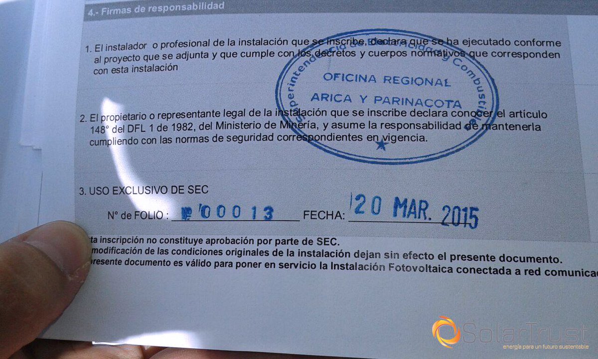 Solar_Trust's tweet photo. 🗓Un día como hoy hace 3 años, se instaló la primera planta☀️ en #Chile aprobada por la @SEC_cl para inyectar excedentes de energía a la red eléctrica, mediante la Ley 20.571 para la Generación Distribuida⚡️. #SolarTrust #GeneraciónDistribuida #EnergíaSolar #Arica #Chile https://t.co/xICbMt0aN3