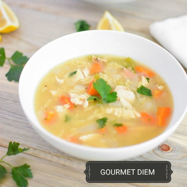 OUR SOUP TODAY IS IS A DELICIOUS SPRING TIME LEMON VEGETABLE CHICKEN 
#cafe #downtown #belleville #downtownbelleville #local #shoplocal #shopdowntown #shopdowntownbelleville #fresh  #coffee #eatlocal #soupofthediem #soupoftheday #soupson  #lunch #spring #discoverdowntownbell…