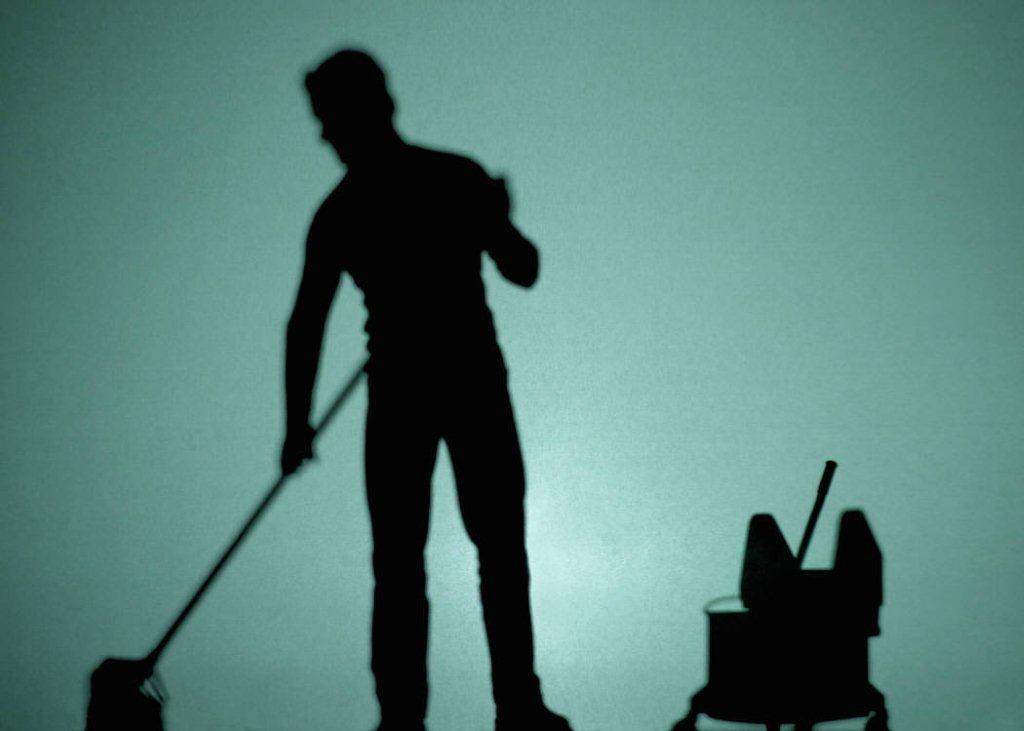 Night Cleaning - Full time one week night cleaning contract job based in Basingstoke. You will receive £7.75/hr and there is free parking, for more information : ow.ly/vWoJ30j2WVL #Cleaning #Jobs #Vacancies #Nights #Temporary