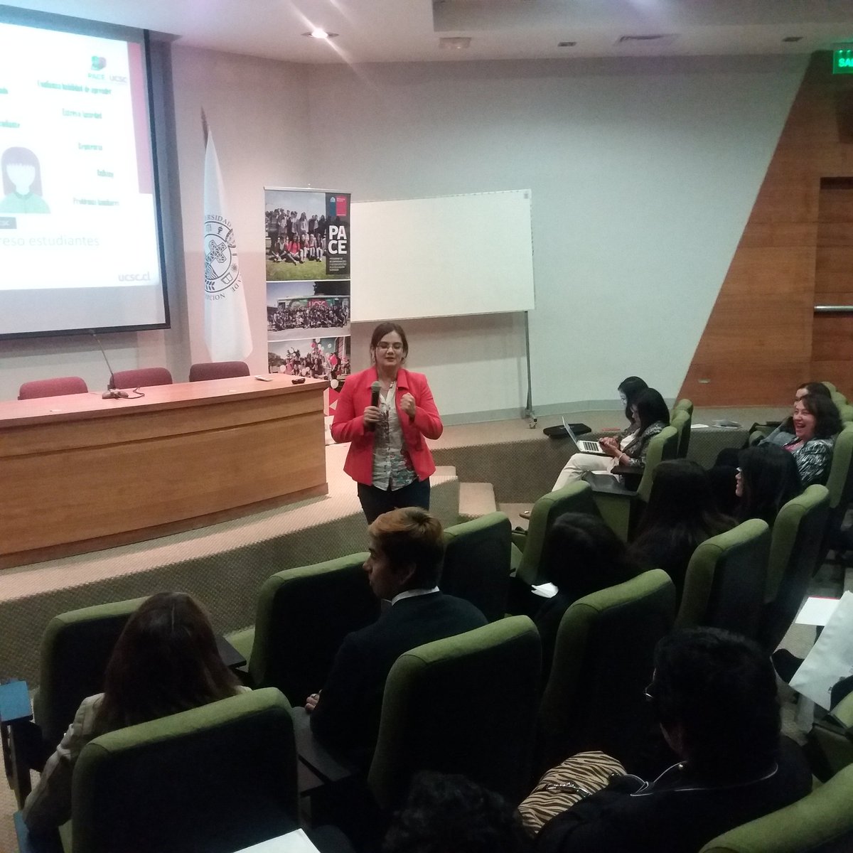 paceucsc's tweet photo. Criterios de habilitación, caracterización académica y socioemocional, son parte de los temas tratados en nuestra Inducción #MiPaceUcsc #MiPace #PACE #PaceUcsc https://t.co/aILzSpF8zC