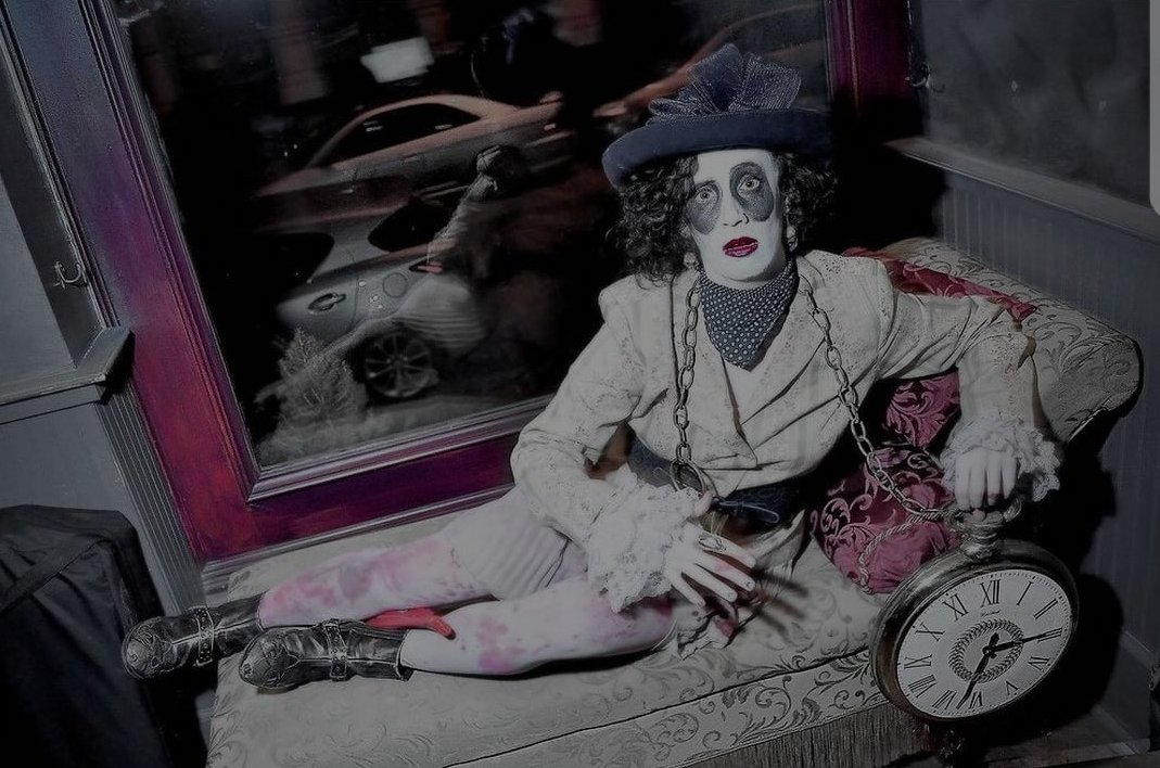 youpooly's tweet photo. If you happen to be in New York tonight: Join Victorian socialite Madame Ovary, for an evening of acts and performances, performed by ladies MOST #outrageous! The event takes place in a super secret Brooklyn loft. https://t.co/c7uP1QiVhD https://t.co/LQOSCpEFXP