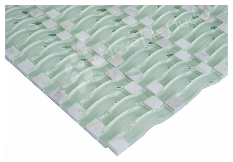 Wavy Wonderful #Glass #Stone #Mosaics #MosaicTiles #tiles #backsplash #kitchen #Bathroom #diy #HomeDecor #HomeImprovement #HomeDesign #HomeRemodeling #remodeling #NovoTileStudio novotilestudio.com Model: FRASCATI-GL011