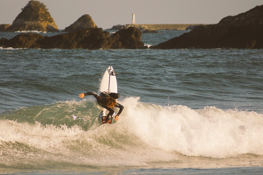 m1uraka1to's tweet photo. ISEssion/🍓Beach.
"お伊勢さん"⛩⛩⛩⛩⛩
Phot by @NayuSutthy
#myusurfboards #oneillwetsuits
#oneilljapan #oneill #teamoneill
#thaculturebrothers #tcbstore
#deeworks #skullcandy
#creaturesofleisure #freestylewatch
#maneuverlinesurf #bandelofficial https://t.co/3NrK10oc8u