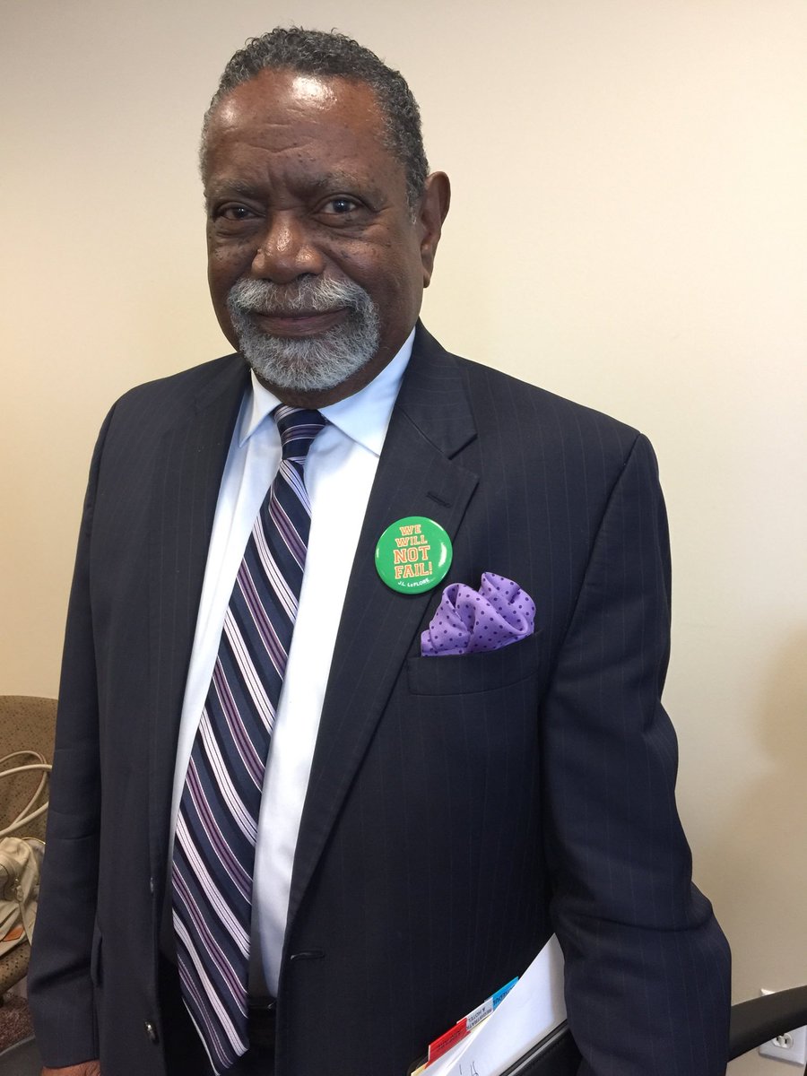 Commissioner Fred Richardson provide buttons to encourage students at Le Flore High to do well on their ACT test today!!! Thanks for your continuous support.