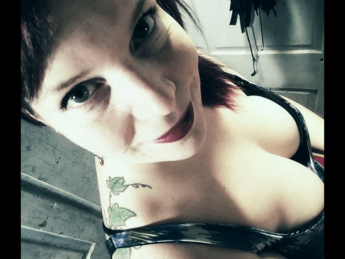 I am online right now on @Skyprivate Check out my profile here: https://t.co/ZXW5k6zrXL #skype #cam #shows<a class="tags" href="/tag/skyprivate">@skyprivate</a><a href="/tag/shows"class="tags"><span>#shows</span></a><a href="/tag/cam"class="tags"><span>#cam</span></a><a href="/tag/skype"class="tags"><span>#skype</span></a>