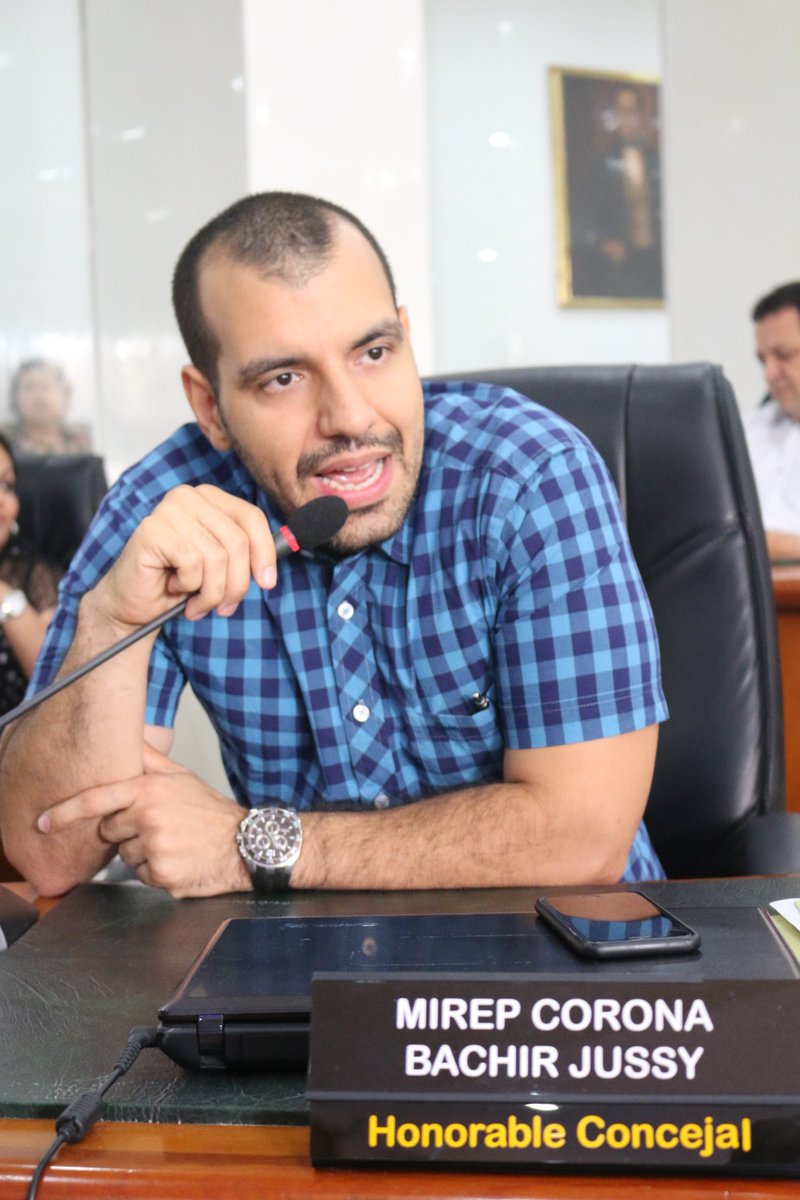 Concejocta's tweet photo. Concejal @BachirMirep propone debate con @ICBFColombia ante los 435 casos de abuso a menores de edad en #Cúcuta https://t.co/5NdQdj9PTW