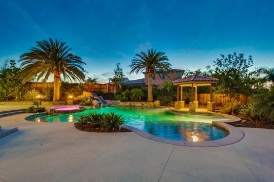 xaviers082's tweet image. RT  Whether you need a reliable pool service, equipment repair, want to remodel your pool or have a leaky pool … you have come to the right place. #PoolLeakRepair #PoolLe…