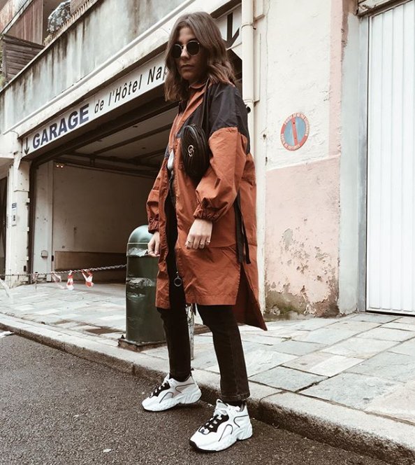 native_youth's tweet photo. Emilie📍Ajaccio #inmyNY pairs the Zion Jacket with black jeans and chunky trainers for a modern chic look.
Available online | https://t.co/99edwRHyKL
#inmyNY #Nativeyouth #SS18 #ZionJacket #Rust #Navy #Jacket #Womenswear #Womensfashion #FashionBlogger https://t.co/3B09AfiLcn