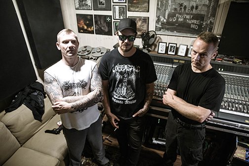 DarkArtConspira's tweet image. darkartconspiracy.com DEIQUISITOR to release “Downfall of the Apostate” April 23 on Dark Descent Records dlvr.it/QLktm6 #darkartconspiracy #metal #news