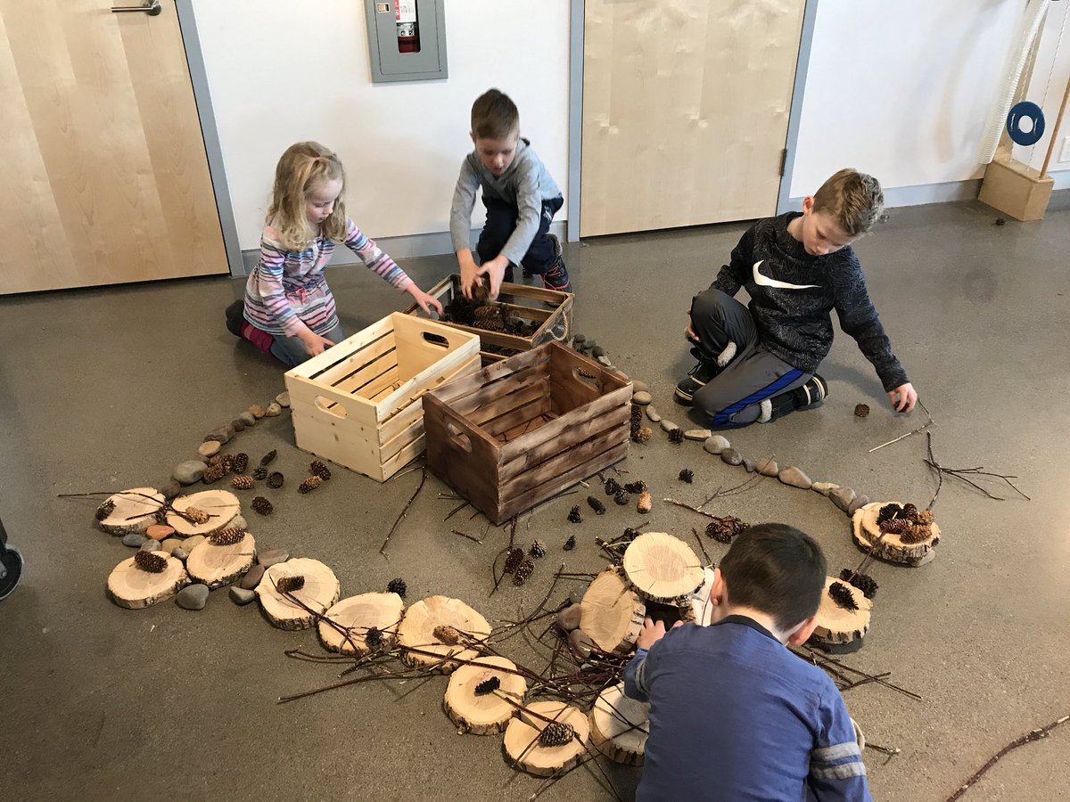bernsyjo's tweet photo. @DiscoverItHere Thank you for a wonderful morning of learning and exploration with the Master Builders program! Great morning with Ruth! @GBProbeSchool https://t.co/mmtJ7PbVI6