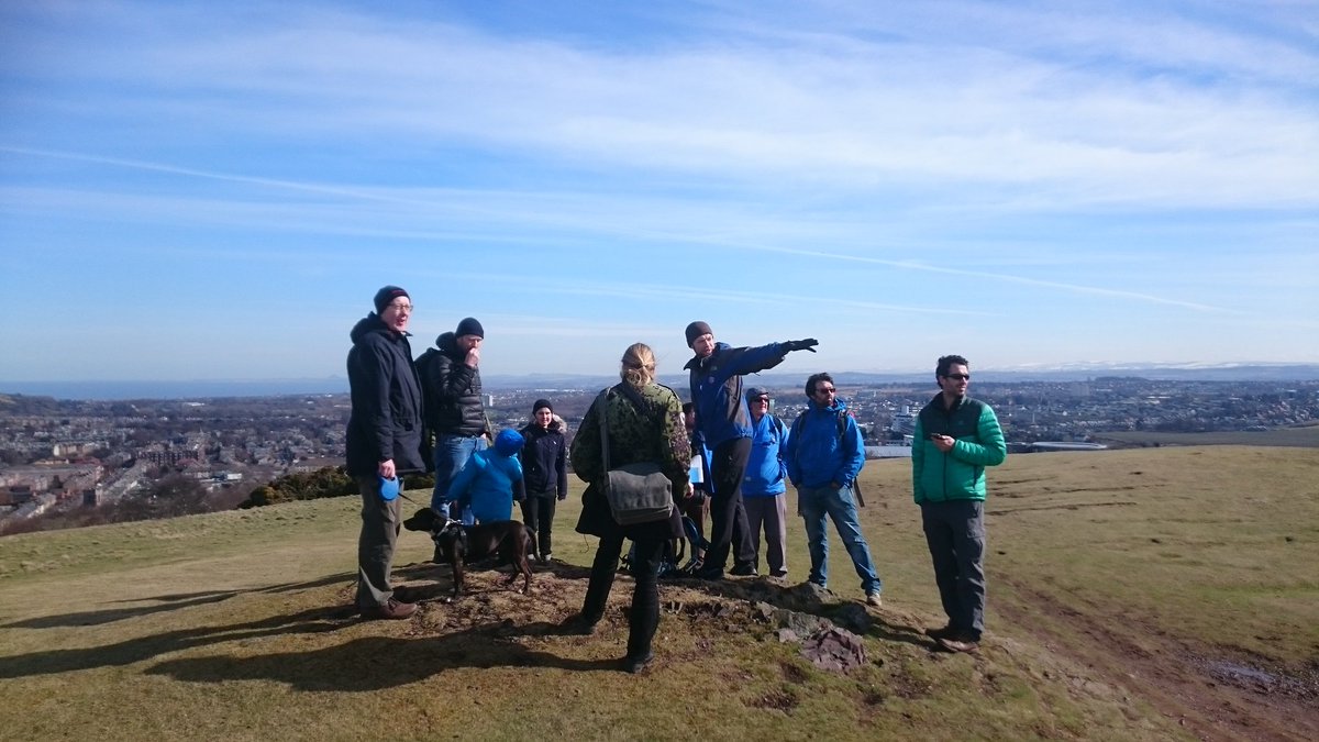 mickymicky06s's tweet photo. Gorgeous weather on the teach-out led by @stugilfillan talking about the geology and landscapes of Edinburgh. Nice way of ending #USSstrike https://t.co/srJdRswpu8