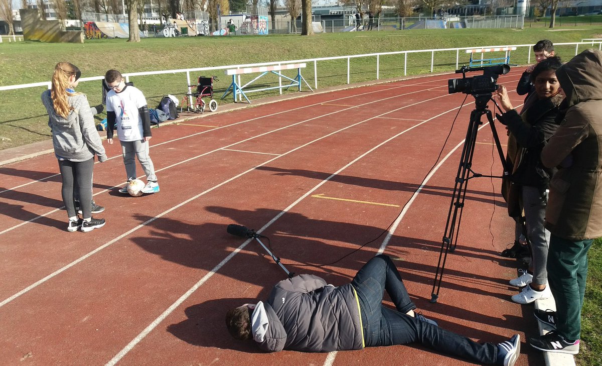 Tournage court-métrage sur la non discrimination sportive ➡️ Festival du Film sportif #JOP2024  <a href="/FSGTofficiel/">FSGTofficiel</a> <a href="/seinesaintdenis/">Département de Seine-Saint-Denis</a> 
collégiens Espérance <a href="/AulnaySousBois/">Ville d'Aulnay-sous-Bois</a> ➡️ l'#Egalite est une évidence 
#sportpourtous #inclusion #mixite #EgaliteFH <a href="/Paris2024/">Paris 2024</a>
#ExAequo