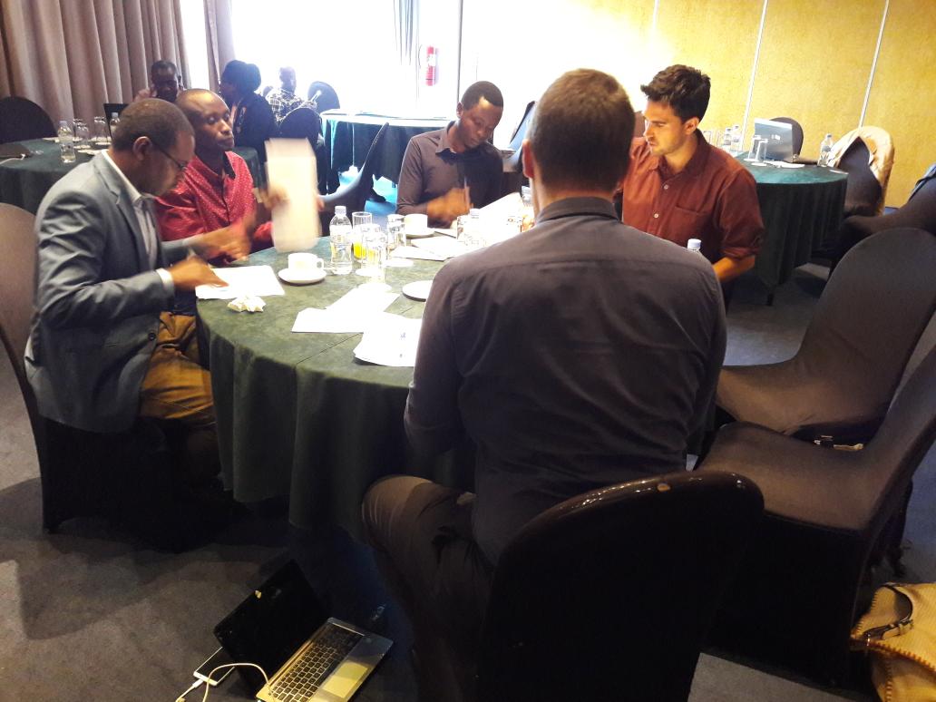 UNDP_Rwanda's tweet image. #HappeningNow after hearing from the 6 finalists, the jurry sits to evaluate the proposed solutions to chose the best. It will be based on implementation, ease of use, technical quality and scalability. #Innov4Dev