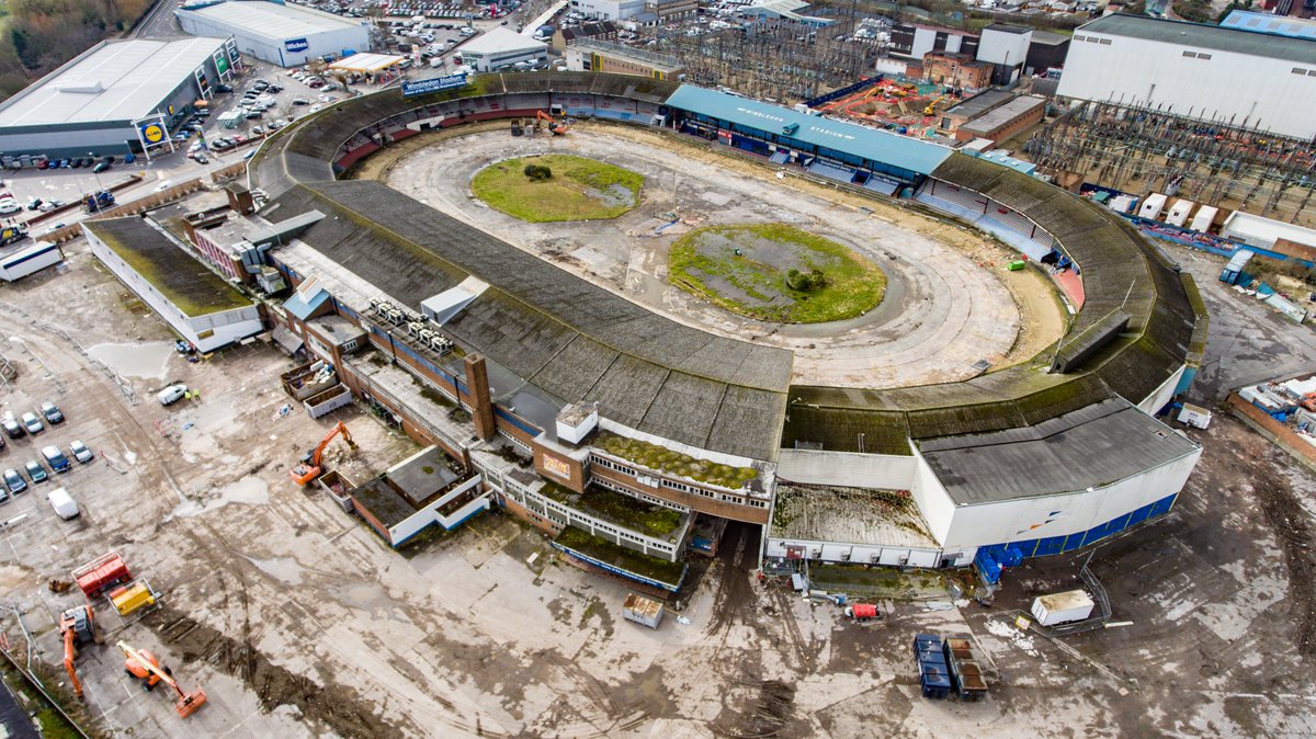 777group's tweet photo. @777group recently took some impressive *Before* aerial shots of our Iconic Wimbledon Stadium Demolition project. Works are off to a great start and we will be providing regular aerial project updates
#Demolition #777Demolition #777Group #NFDC #Wimbledon #WimbledonStadium https://t.co/pWQSRnObdZ