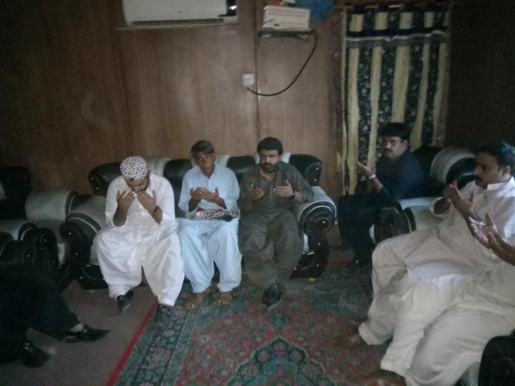 BehramKhanSoho's tweet photo. Dist Chairman @BadarPPP Dist Vice Chairman @BilalLaghari11 Infosect @IsmaeelWassan @rawalsharjeel shb and  @MujtabaUnar  condoles in new PS63 teritories @BBhuttoZardari @BakhtawarBZ @zeeshan_r_memon @AshfaqueALagha1 @KaleriAshraf @Kaleri_ZaminPPP @Munwar_kaleri @AnnieNoorulain https://t.co/rog33wLm0i
