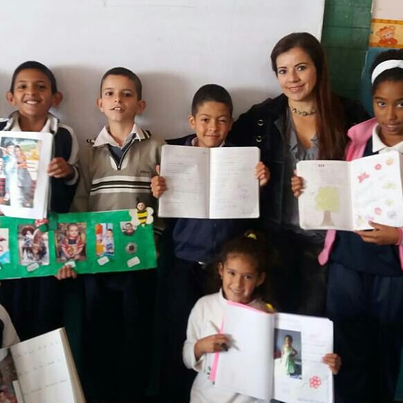 Actividades pedagógicas con los niños y niñas de nuestra institución <a href="/CLIFPJauregui/">CLIFPMV Jáuregui</a> <a href="/charlychaves/">Charly Rojas Chaves</a> <a href="/SalaTachirazet/">SalaTáchiraMPPE</a> @ZonaEducTachira <a href="/maduro_fr/">Nicolás Maduro</a> <a href="/CLIFPMTACHIRA/">CRIFPMTACHIRA</a> <a href="/JauaMiranda/">Elías Jaua</a>