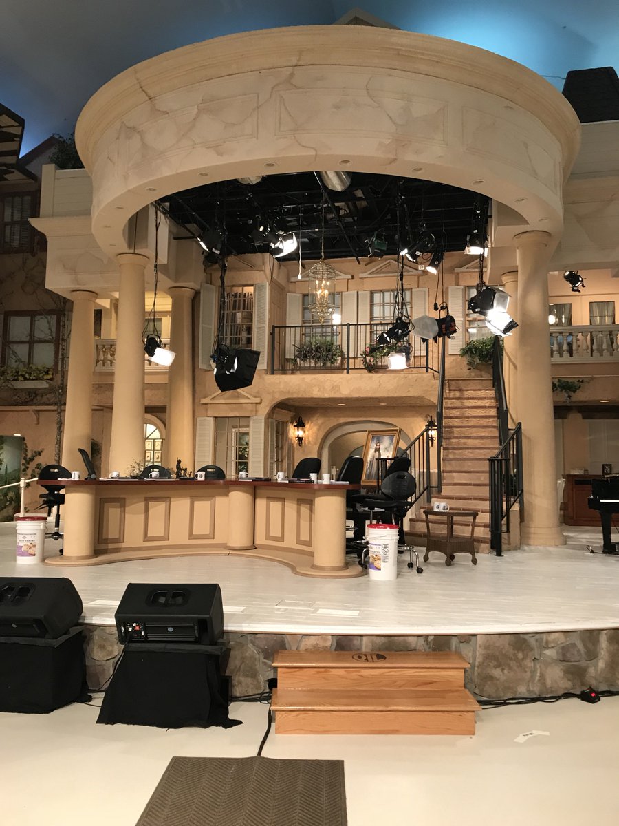 markvgonzales's tweet photo. About to take the set here at Morningside on the #JimBakkerShow..believing for a great shows and for lives to be impacted & transformed by the messages that will be shared over the next 3 days #HAN #POTUSShield #Shift https://t.co/PN8ZPHlU8G