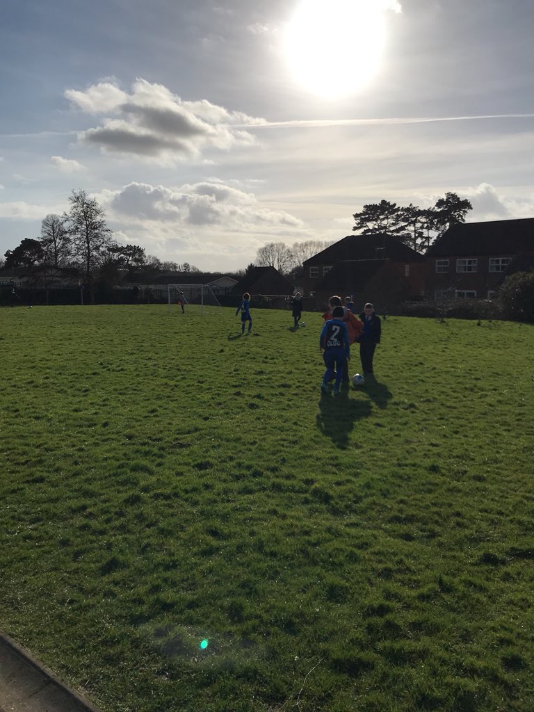 OurLadySport's tweet photo. Football club warming up the team before a match https://t.co/B1k0zkyeBL