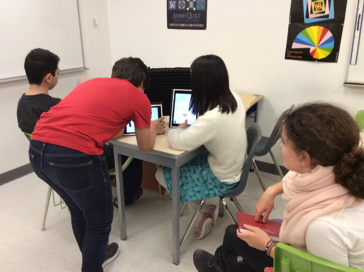 6everteClaudel's tweet photo. Projet de géographie #espacesàfortescontraintes. Par groupe de 4, #collaboration, #création, #écrire, #publier.
Une fois les capsules vidéos terminées, nous partagerons avec les CM2, collerons les codes QR sur un planisphère géant. https://t.co/Wb5wMKGPfu