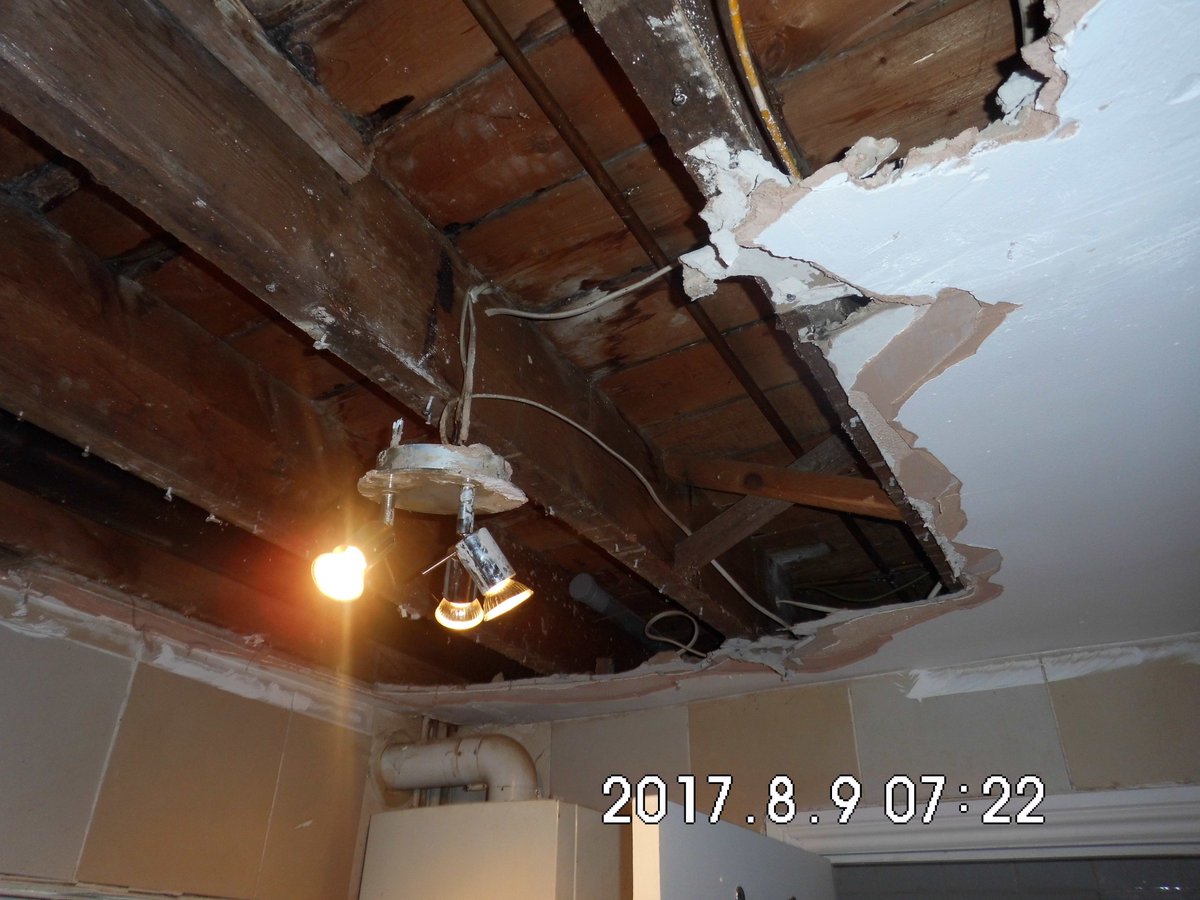 SloughCouncil's tweet photo. A landlord of an HMO, where tenants were living in conditions so bad we had to condemn the electrics and prohibit anyone from living there, has been fined £12k. https://t.co/Yd6xNh0Y0p https://t.co/KTtOfck3zJ
