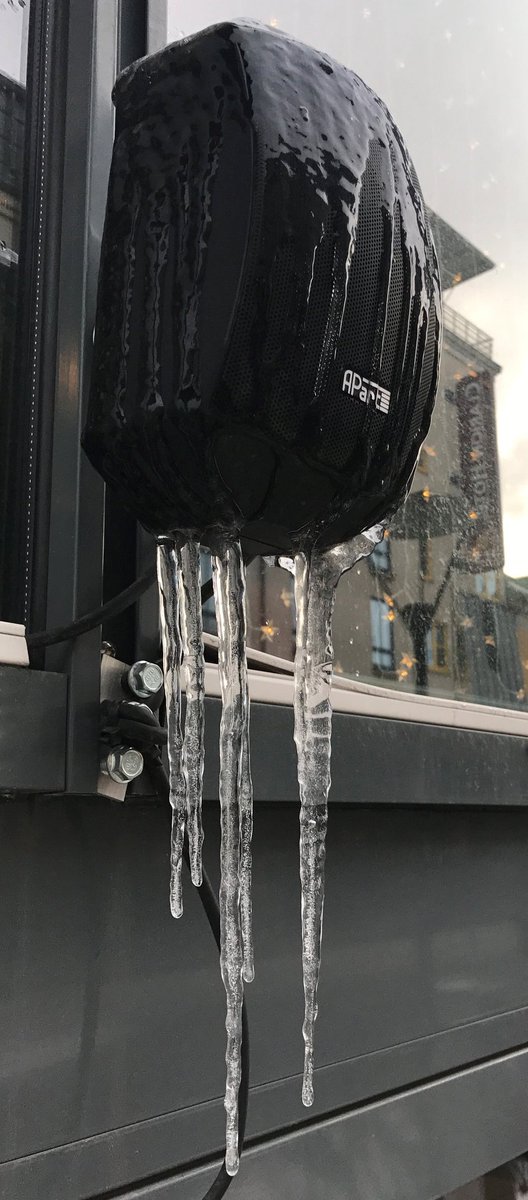 AudioTechnicaIB's tweet photo. ¡Impresionante esta imagen que llega desde Suecia de unos #MASK6 de @ApartAudio funcionando bajo las condiciones climáticas más extremas!
Más información sobre la serie #MASKC: https://t.co/57jQmM2EYn https://t.co/Why5lgg4Hv