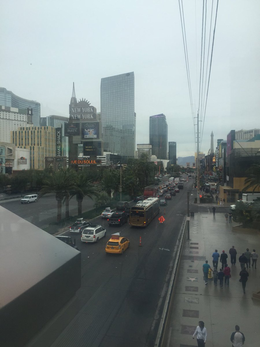 Perfect morning to run the Vegas strip! #wheninvegas