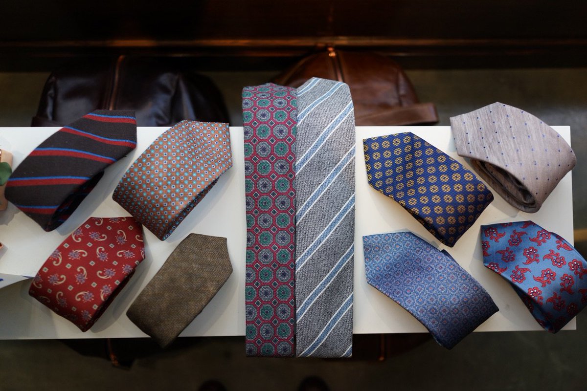 tailorskeep's tweet image. Last year, we decided to dip into the neck-tie world.  We figured, well, why not produce them in Italy by hand while consciously using Italian silks, wools, linens, and cottons?  We believe your tie should be the same level of quality and detail as your suit and shirt.