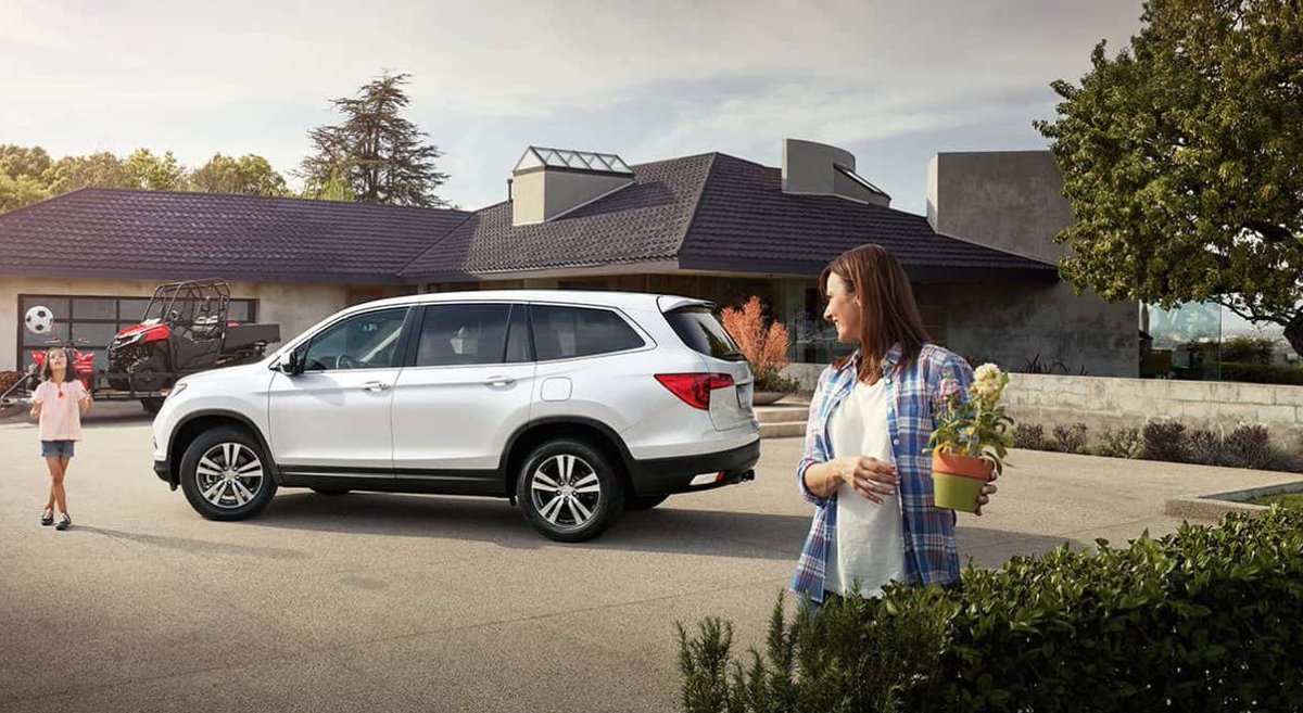 StokesHondaN's tweet photo. Performance, style, and family friendly! Whether it's for short commutes or long adventures, the #Honda #Pilot is built for your comfort and driving style! https://t.co/TC8moC5nP6