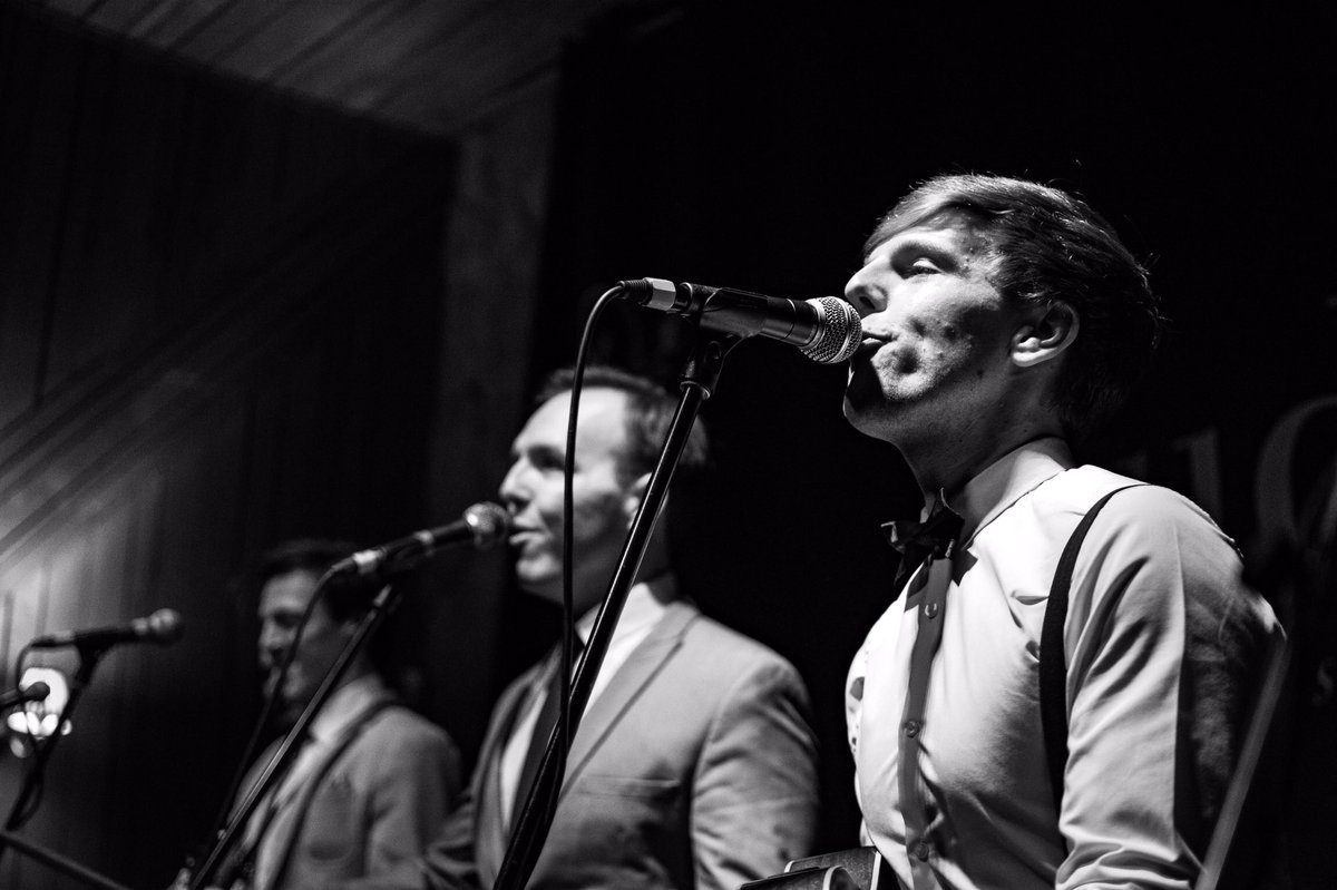 UkeboxBandUK's tweet image. On Thursday we’ll be heading to @BinaryFest to play our final few tunes before we jet off to some lovely places for a month or so. Woop woop! 🙌 #BinaryFest18