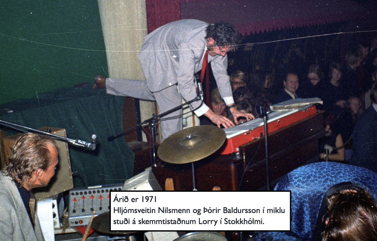 Nú hefst formlega upphitun fyrir þættina um Þórir Baldursson sem verða um páskana á Rás 2.   Fyrir þá sem ekki vita þá er ferill hans ævintýralegur og sérstaklega útrás hans sem hófst í byrjun árs 1970.  Ein á mynd á dag fram að skírdag. #áriðer <a href="/RUVohf/">RÚV</a>