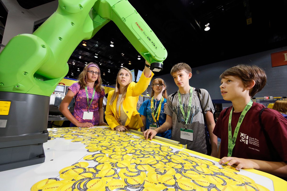 FANUCAmerica's tweet image. ATTN Students &amp;amp; Teachers in #STEM, #engineering, #tech &amp;amp; advanced #mfg studies: Registration for 2018 @IMTS_summit is now open for schools to register students! 

Visit the @IMTSchicago website to learn more &amp;amp; register, today! imts.com/student/index.…

#robotics #cnc #education