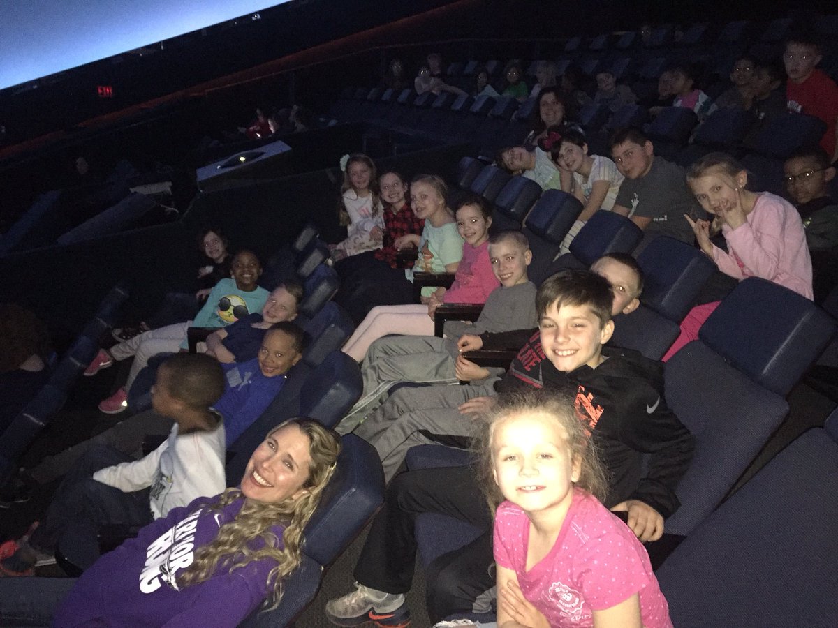 vada5011's tweet photo. Fun times at the Detroit Science Center!!! 2nd grade ROCKS! #whyWBSD #YakeGators https://t.co/O003Z7rXne