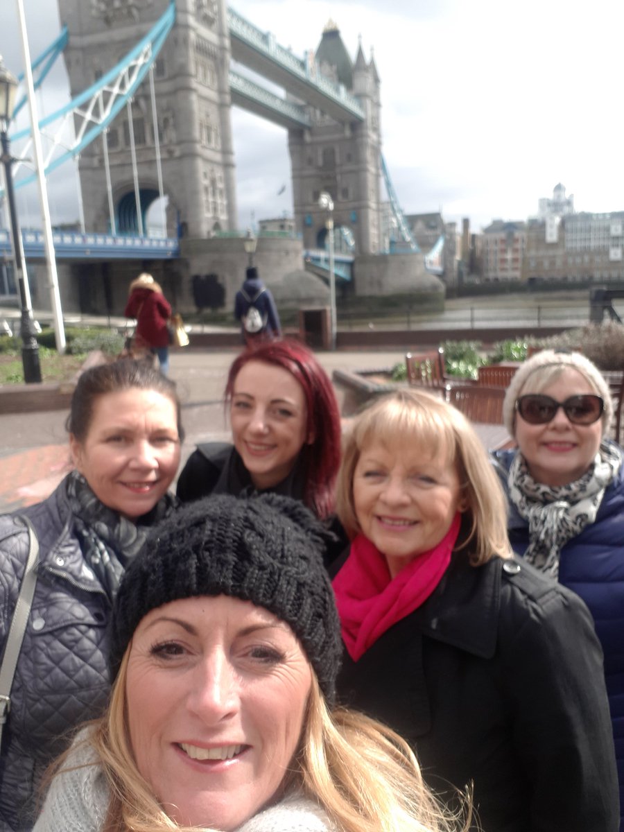 missrjchambers's tweet photo. @NHSHMR representing HMR Longterm conditions testbed team #London #NHSEtestbedsquarterlyevent https://t.co/wQ1Kn4wTk9