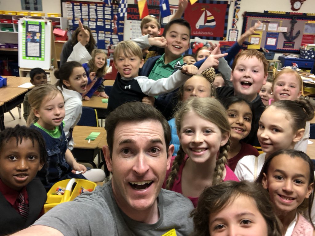 David Lightburn tweet media