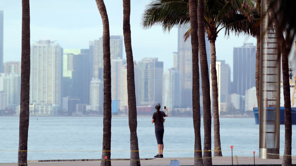 Miami ranked high among the world's most liveable cities bit.ly/2HLV3VV?utm_so… https://t.co/FzcA0kgfqS