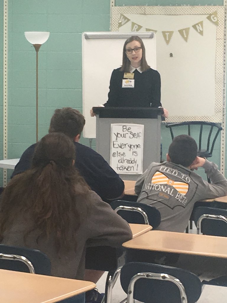 LHMSPatriots's tweet photo. LHMS Career Day 2017-2018, WSCC, Early Childcare, Cosmetology, Engineer https://t.co/HbezcpDNbN