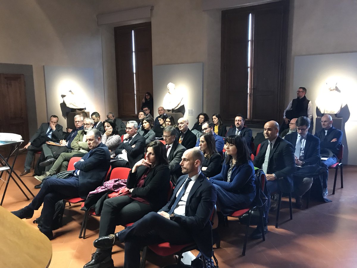 Continua il racconto sulla #mobilità e sul #commercio della città metropolitana di <a href="/comunefi/">Comune di Firenze</a> con <a href="/giobettarini/">Giovanni Bettarini</a> e <a href="/CeciliaDelRe/">Cecilia Del Re</a> #AIDP #Toscana #Assemblea regionale
