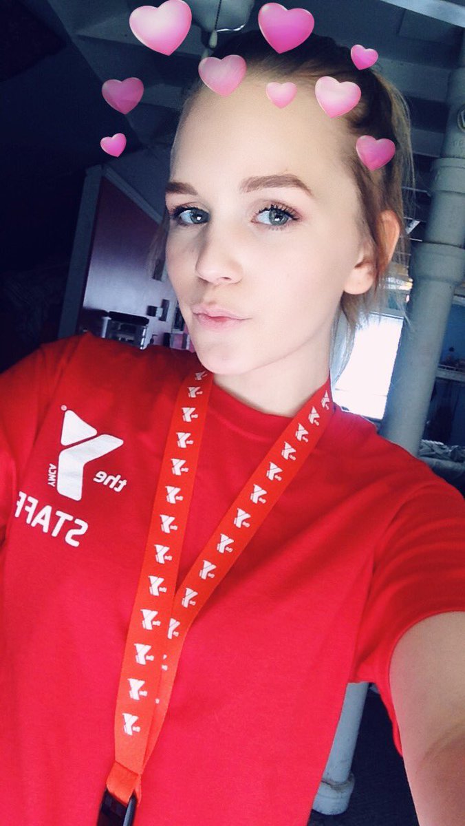 RobbinsLanie's tweet photo. new job‼️ https://t.co/uQOCPFHLSr