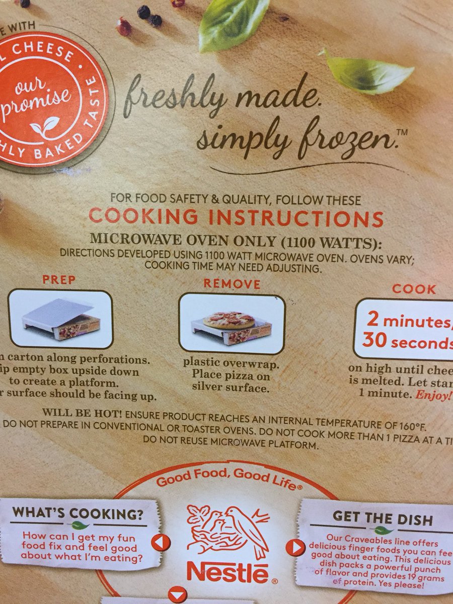 Laurae_denham's tweet photo. A bit perplexed with the marketing here, @LeanCuisine. “Freshly made, simply frozen” with a partial side of genetic engineering? #NoPreservatives @Nestle https://t.co/o3iyKZp2gC