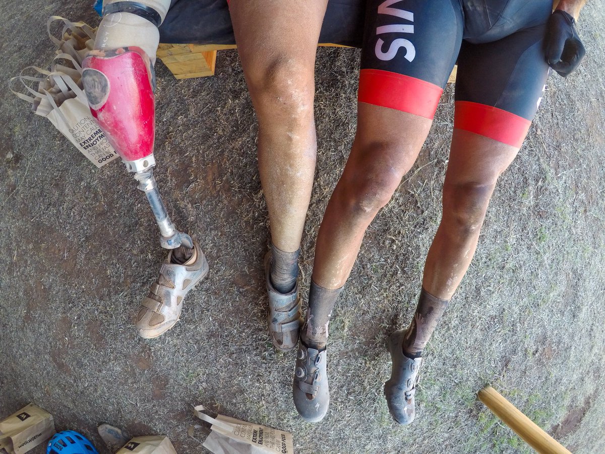 ReubenVN's tweet photo. #teamdriepoot survived Stage 2 of the @CapeEpic and even had time for a selfie #8daysofradness https://t.co/NRiLfRxTr9