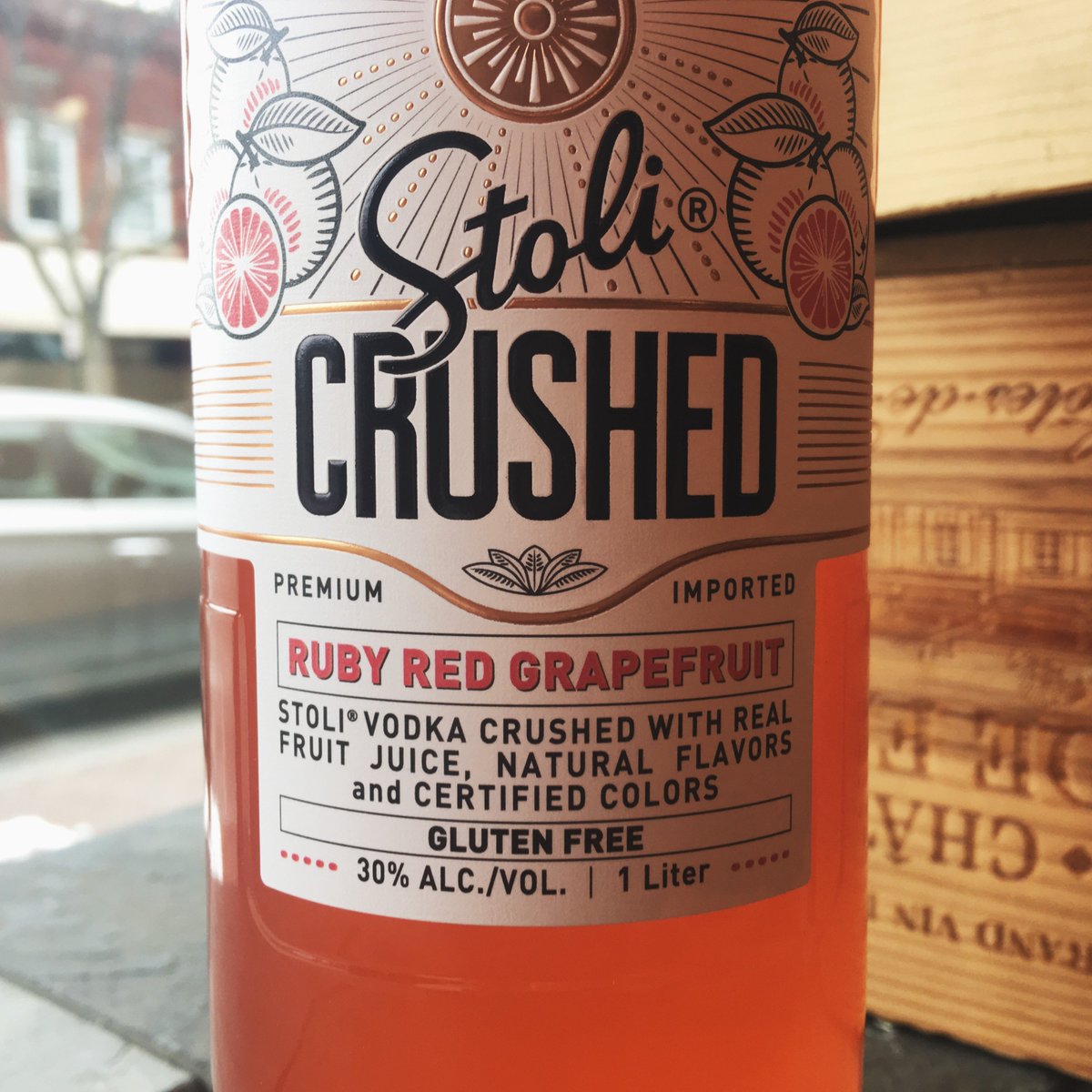 bottlesandcorks's tweet photo. We might still be under snow, but it's the first day of spring! Celebrate accordingly with this punchy vodka from Stoli https://t.co/PblUjHIJf6